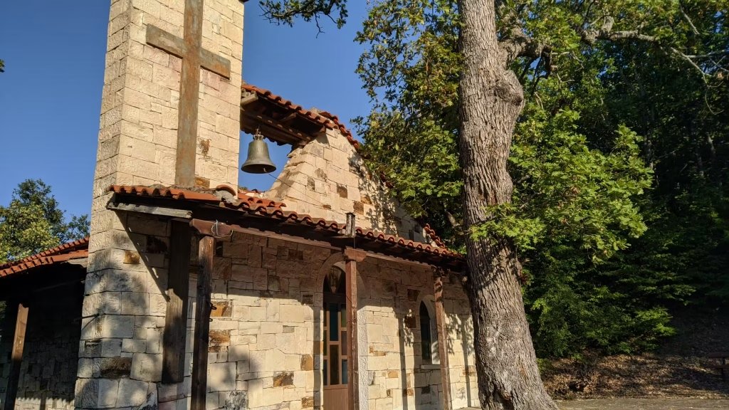Εξωκκλήσι Αγίων Κωνσταντίνου και Ελένης Μεταξάδων